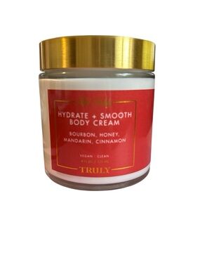 TRULY Hot Toddy Hydrate + Smooth Body Cream